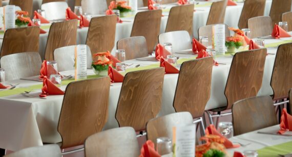 Planning a Wedding? Tent Rental in Hollywood is a Smart Choice